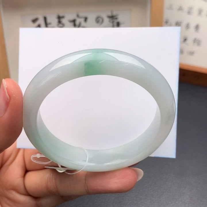 翡翠手镯未镶嵌翡翠手镯56圈口