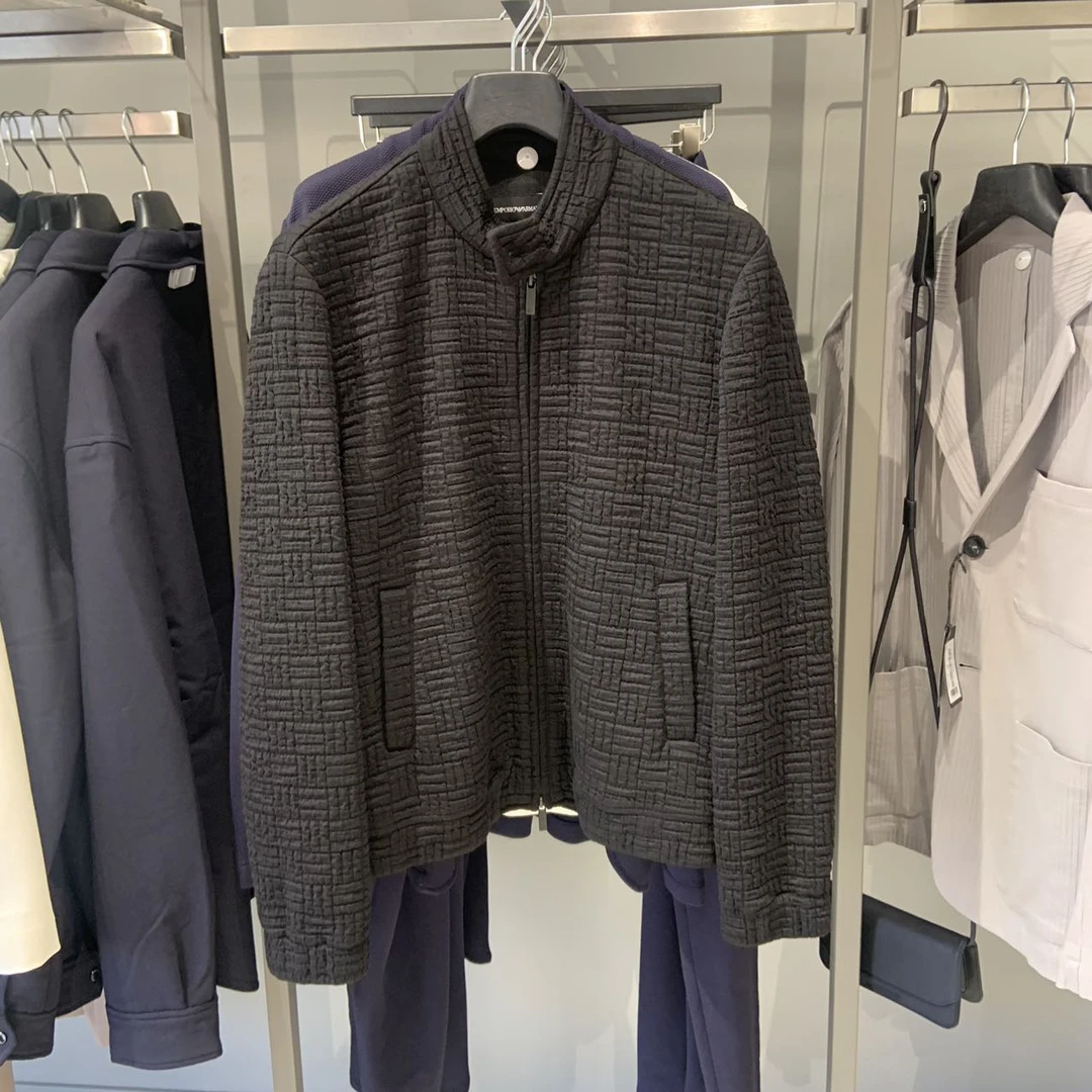 全新未使用 GIORGIO ARMANI/阿玛尼 男士外套EA立领夹克压纹黑色