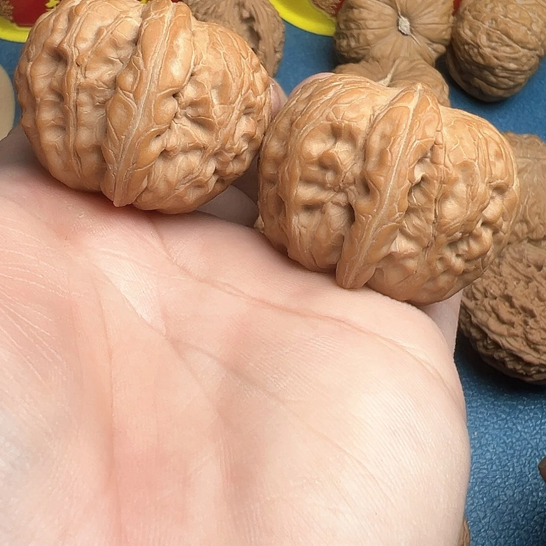 文玩核桃把件41.5元宝