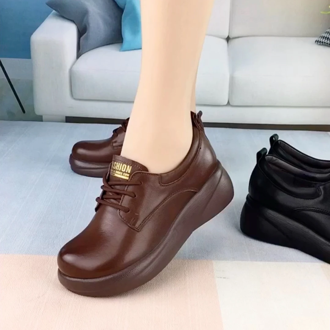 J9522丹~春季厚底坡跟单鞋女真皮百搭软底软面圆头系带妈妈皮鞋