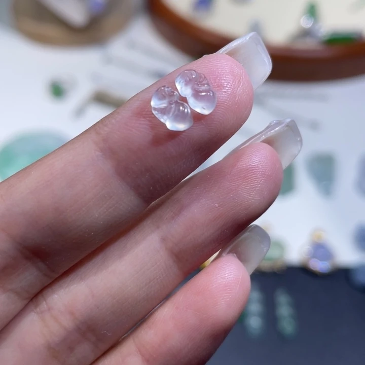 颈饰未镶嵌翡翠花仙子