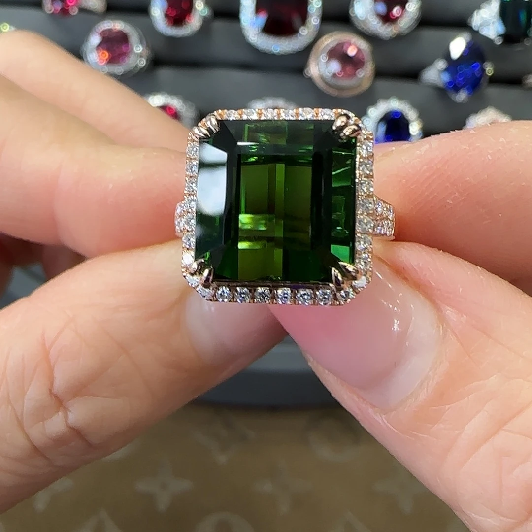 戒指18K金镶嵌碧玺11.55ct