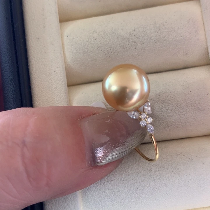 18K金镶嵌戒指海水珍珠