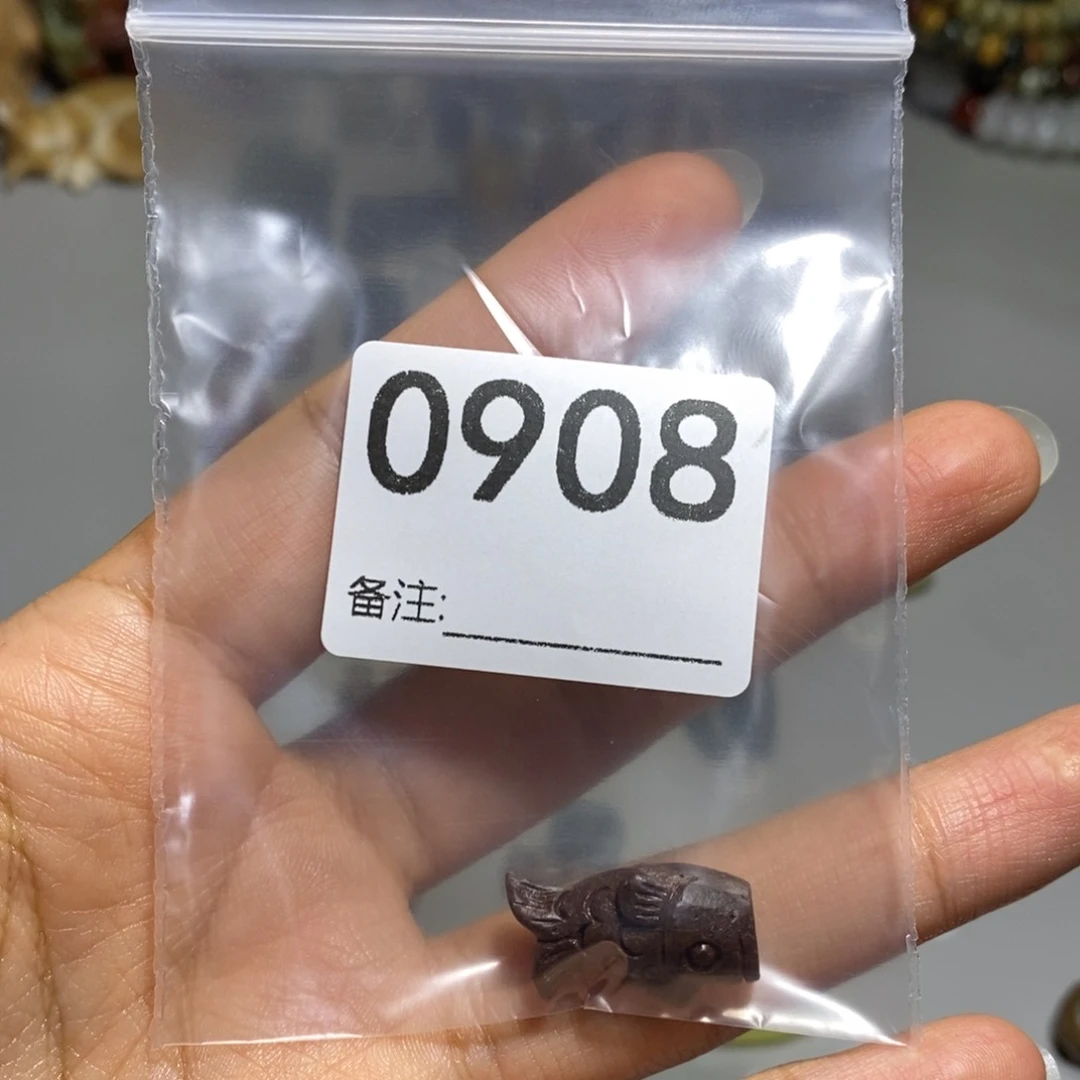 颈饰未镶嵌透闪石质玉一***6