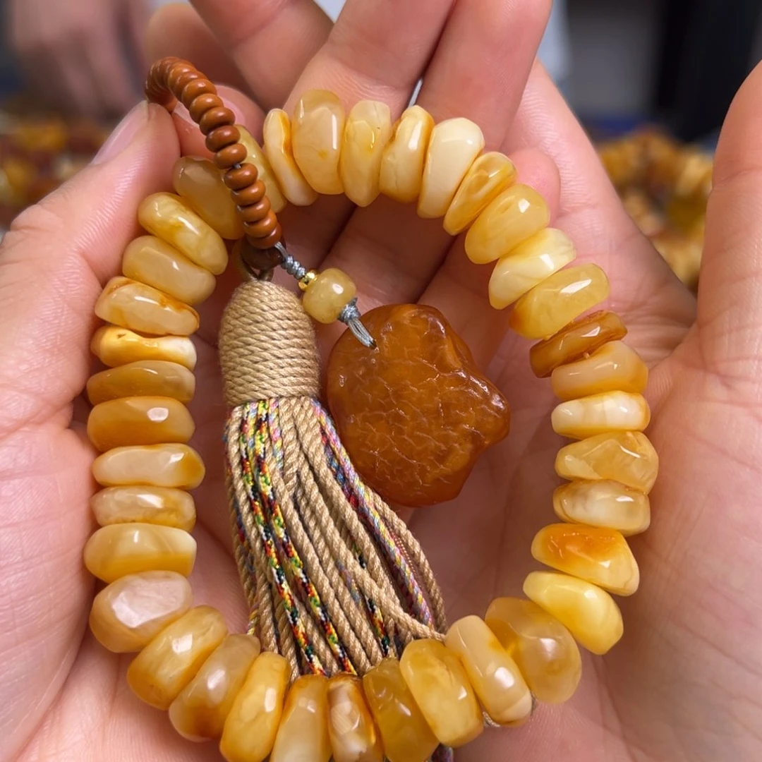 未镶嵌蜜蜡裸石蜜蜡