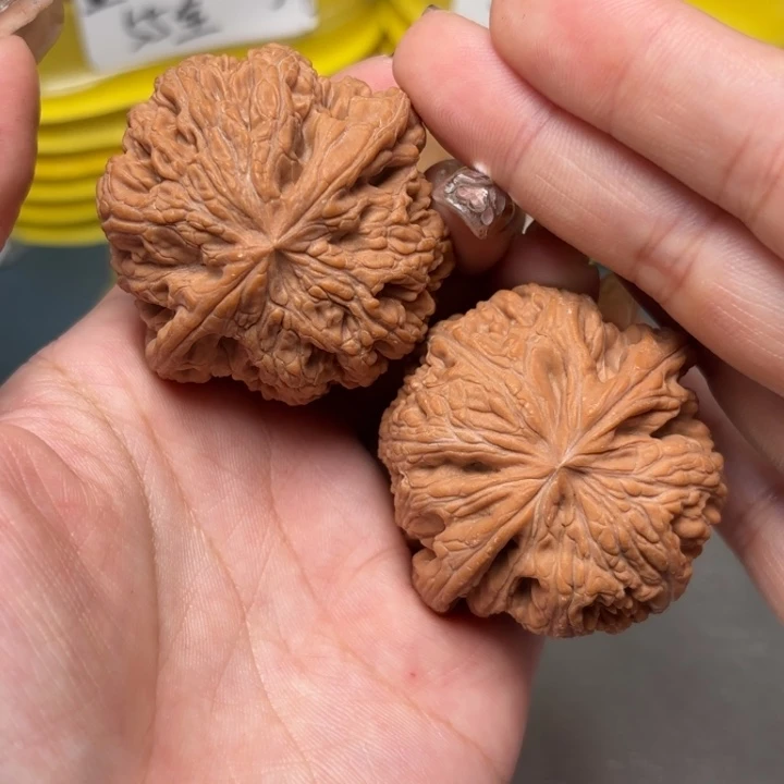 深***名吊坠文玩核桃48-33908-02