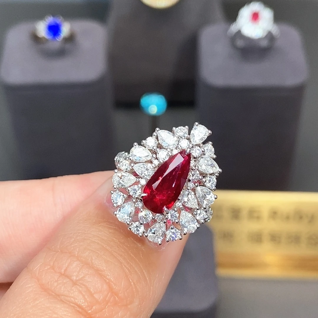 红宝石戒指18K金镶嵌2.07克拉