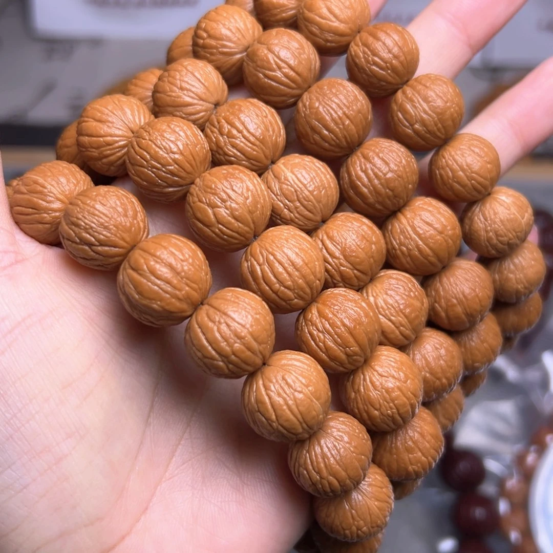 猴头核桃手串凤羽