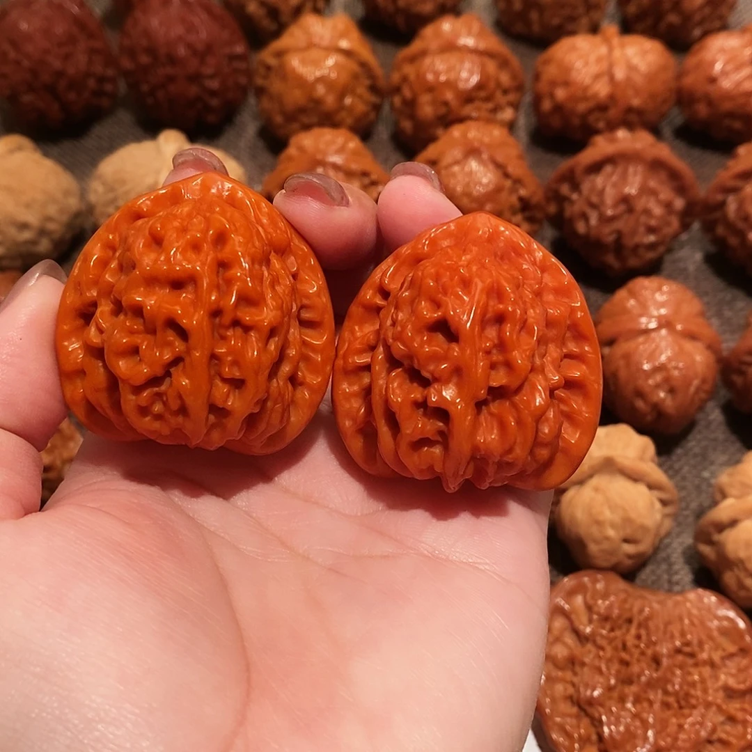 文玩核桃吊坠41霞云岭（走色好看）