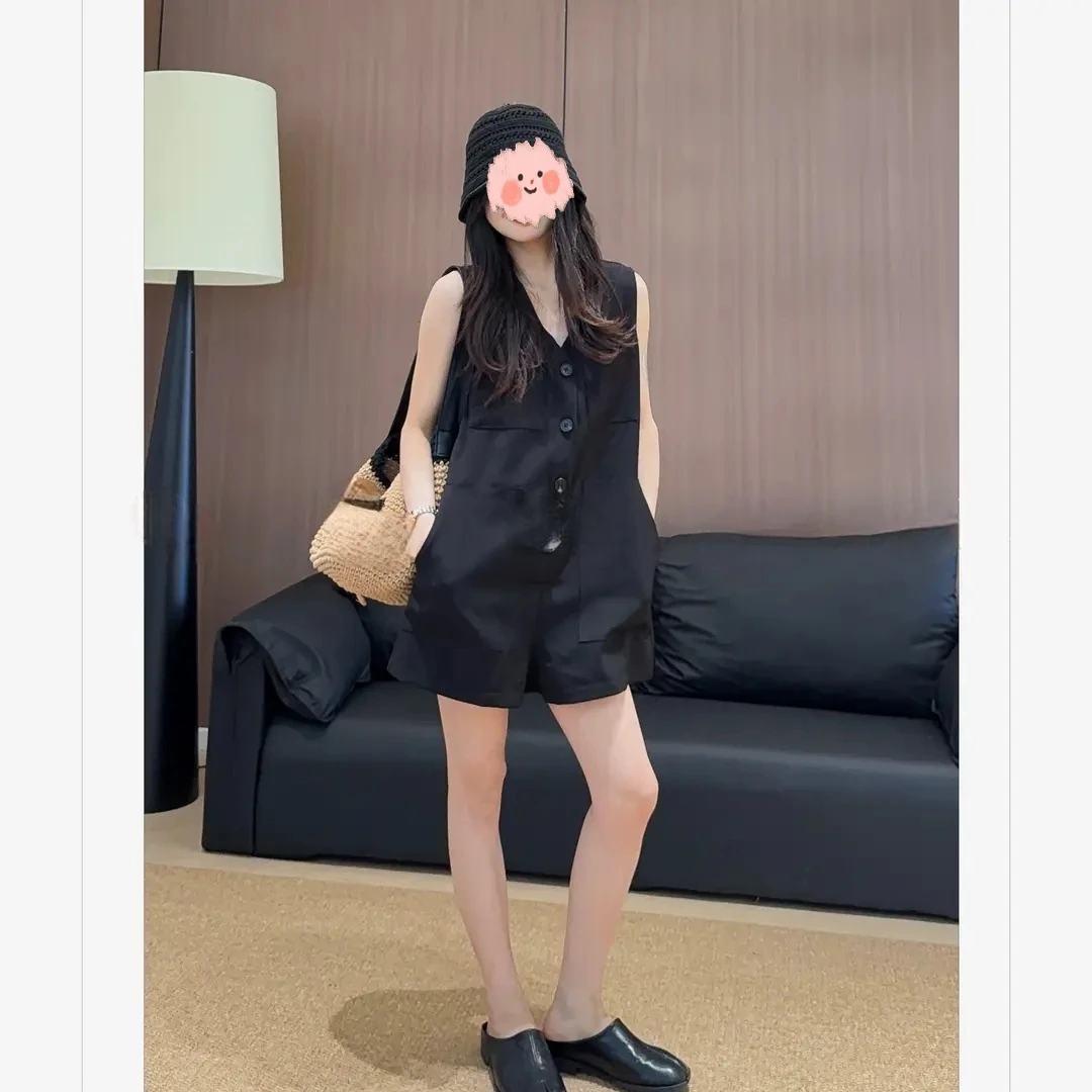 2025新款爆款洋气甜美可爱衣服小众女装韩系V领宽松阔腿连体裤