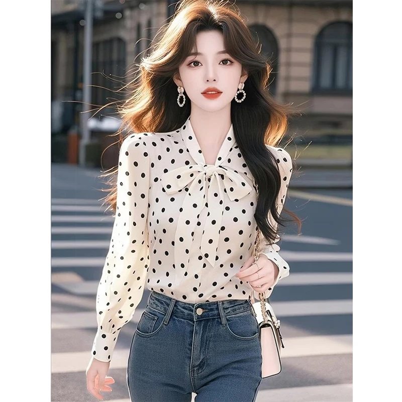 韩系时尚波点白衬衫女新款蝴蝶结系带长袖薄款洋气宽松雪纺上衣夏