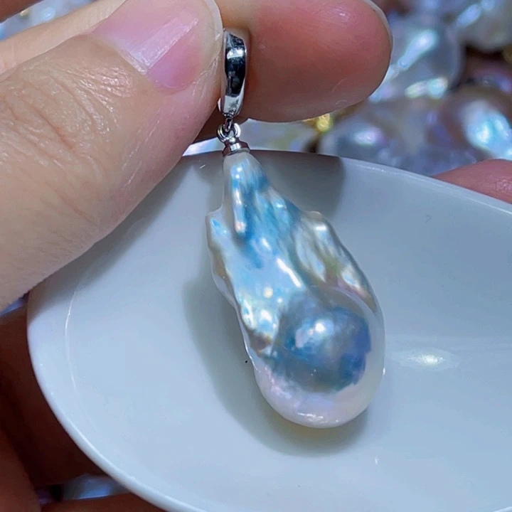 颈饰未镶嵌淡水珍珠