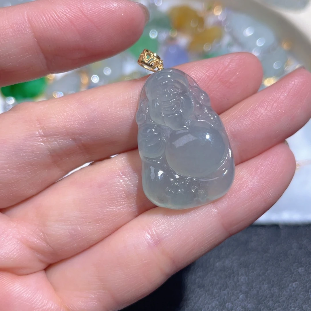 翡翠颈饰18K金镶嵌翡翠