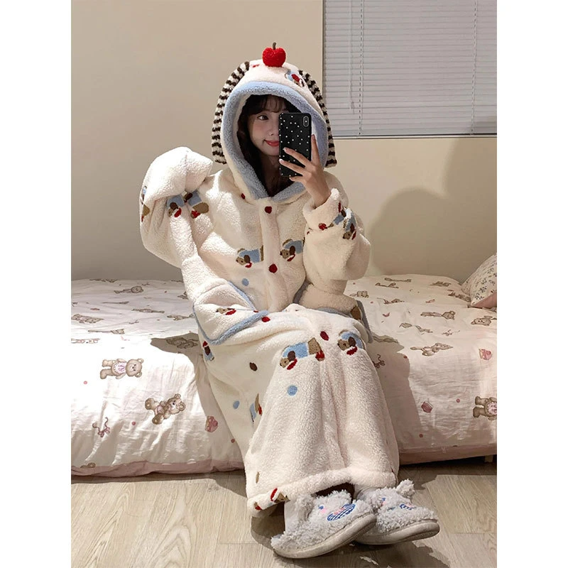 可爱卡通少女腊肠狗珊瑚绒睡衣女秋冬加绒加厚长款家居服大码睡袍