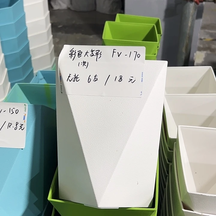 微瑕fV170口17高21白色6支无托