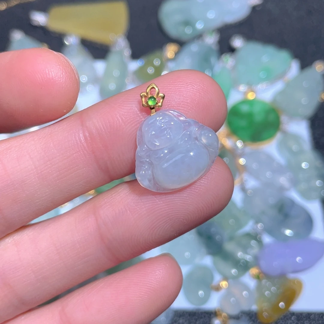 翡翠颈饰18K金镶嵌翡翠