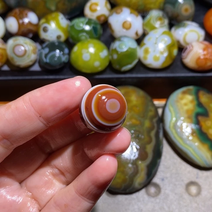 未镶嵌玛瑙/玉髓珠宝半成品S***.