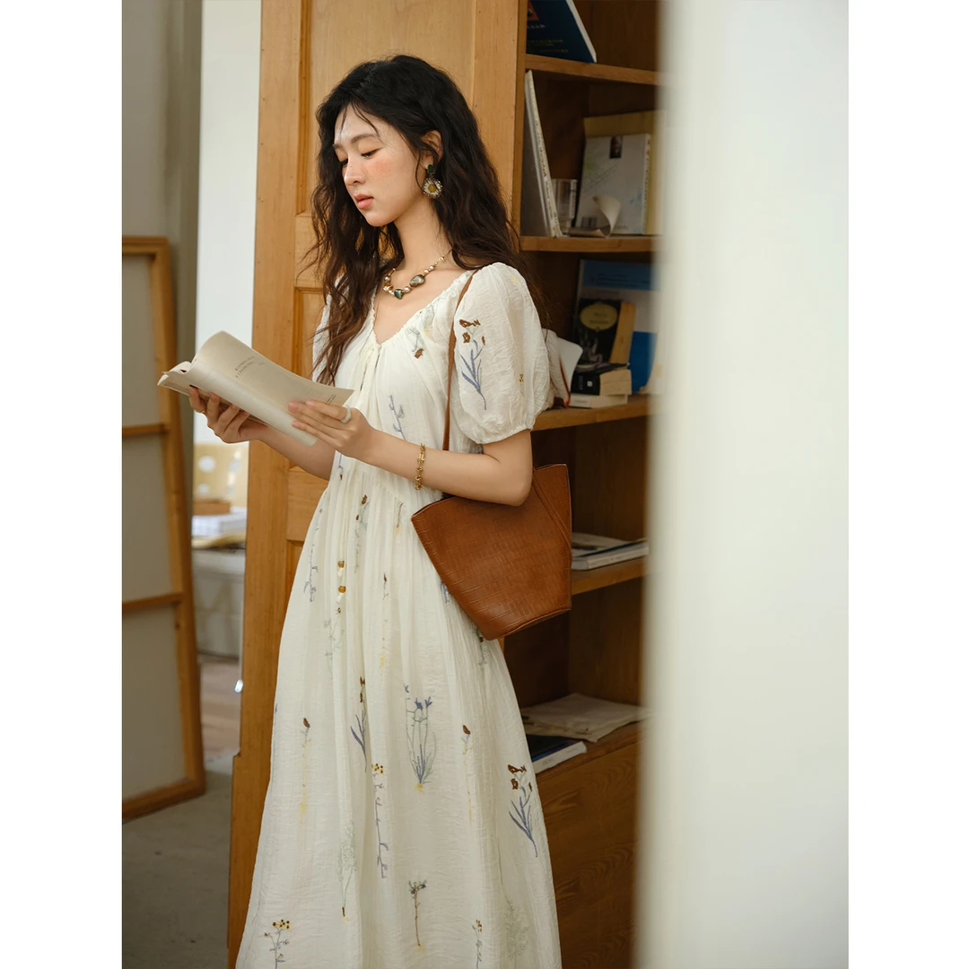 【粉丝专享】谜秀法式复古连衣裙修身短袖刺绣裙子MXE34L2284