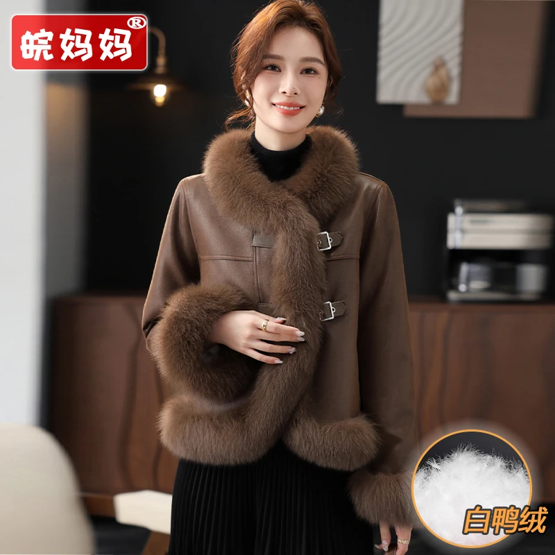 妈妈装皮毛一体羽绒服中老年女装冬季加厚外套40-50高档外穿衣服