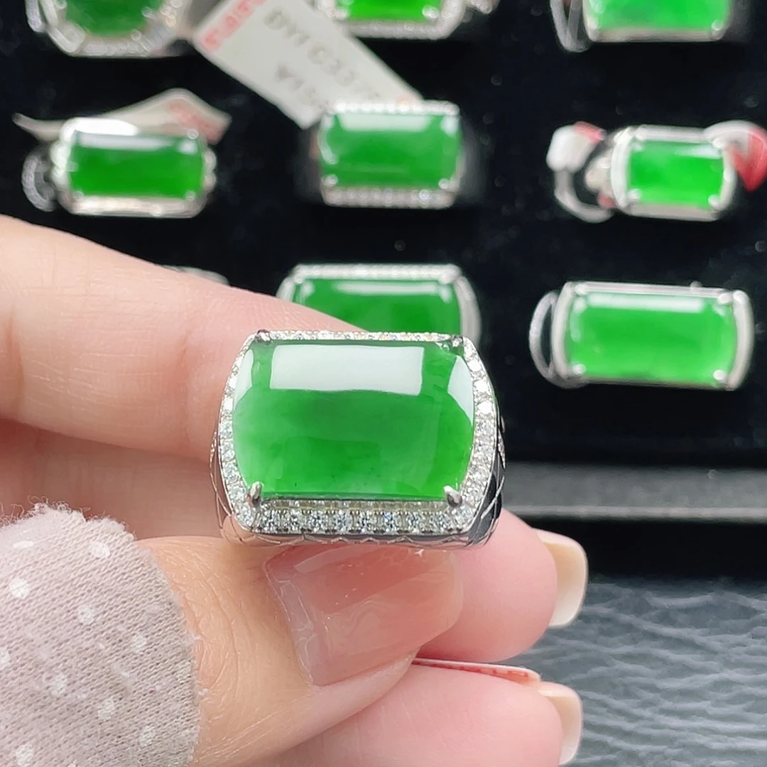 翡翠银S925镶嵌戒指天然A货翡翠没运费险3808