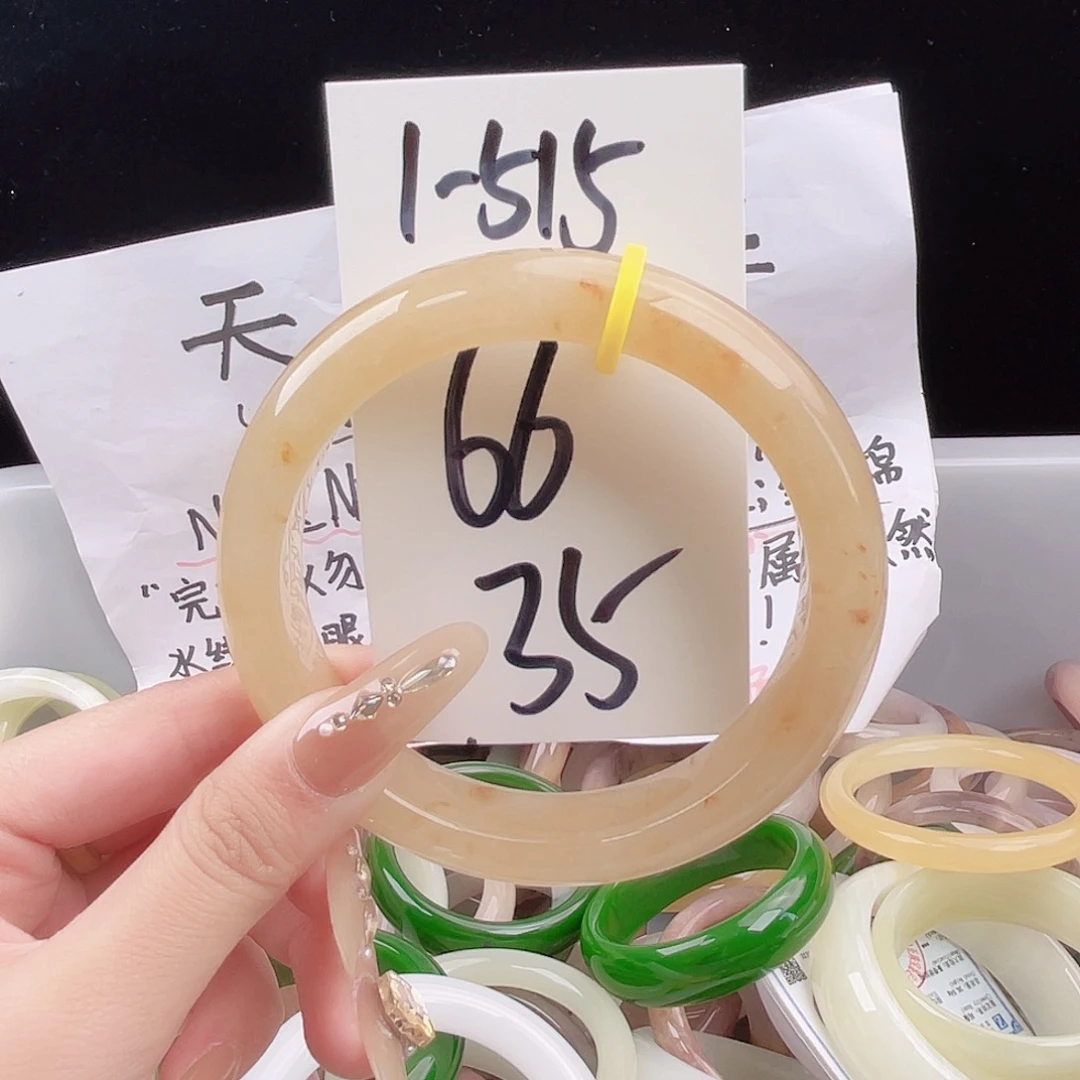 石英质玉未镶嵌手镯1-515