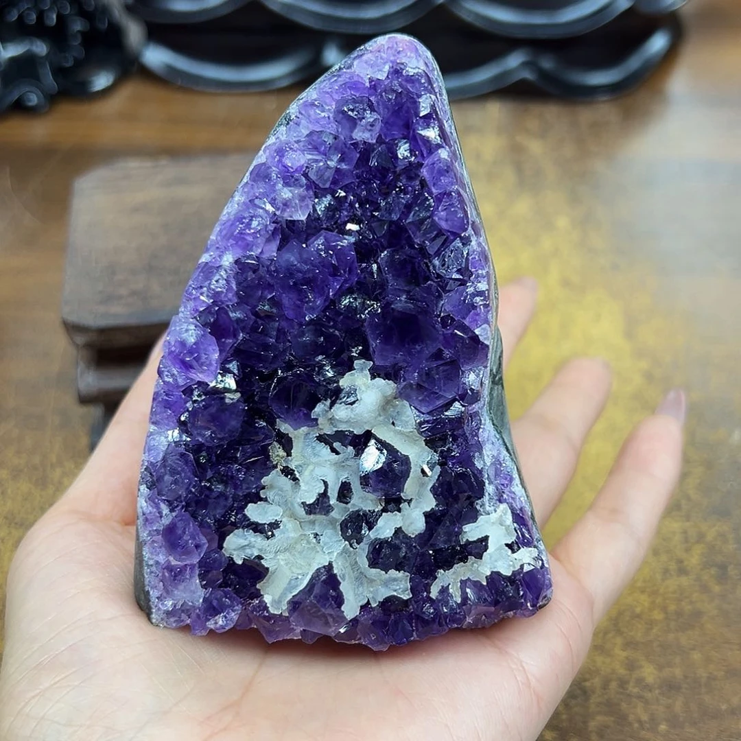 紫晶摆件未镶嵌天然晶体大型摆件未镶嵌