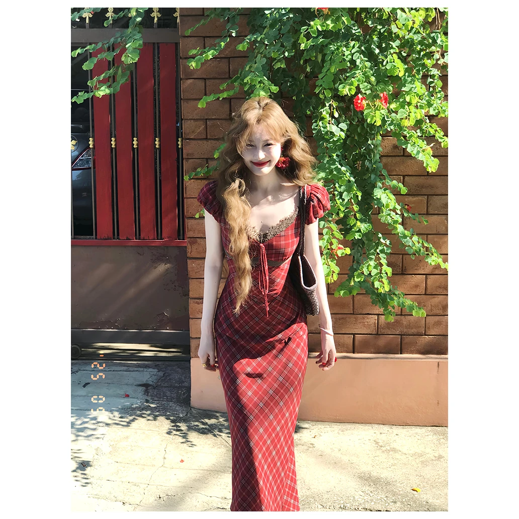 蕾丝格调复古泡泡袖连衣裙格纹蕾丝拼接夏季长裙