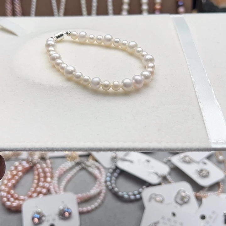 钛钢手绳淡水珍珠