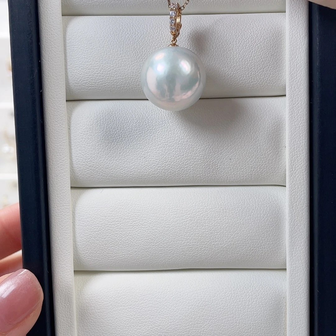 颈饰淡水珍珠18K金镶嵌