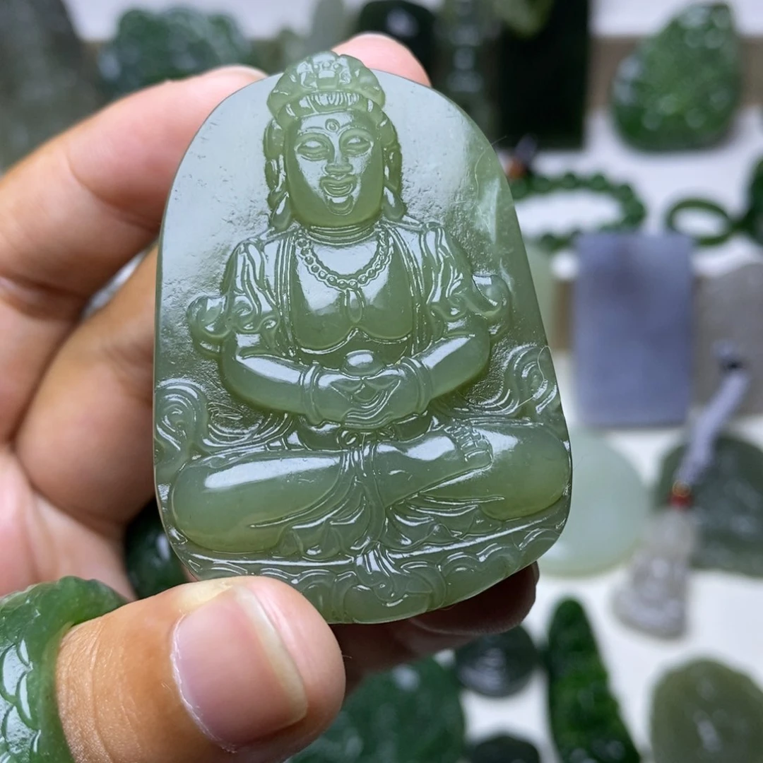 和田玉未镶嵌颈饰