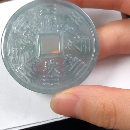 翡翠未镶嵌颈饰缅甸A货，每天下午1点半开播