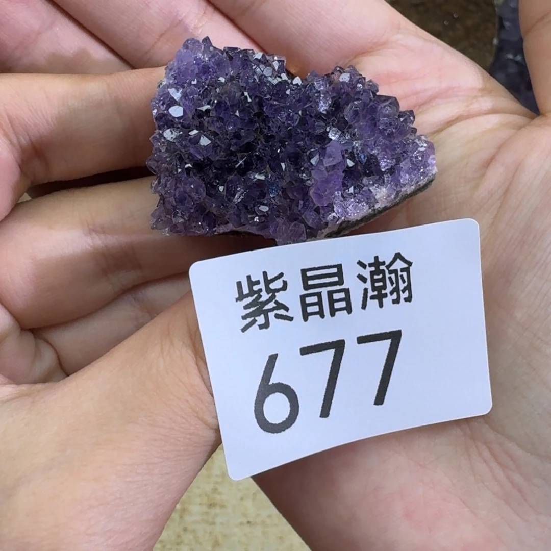 未镶嵌水晶大型摆件（非配饰）