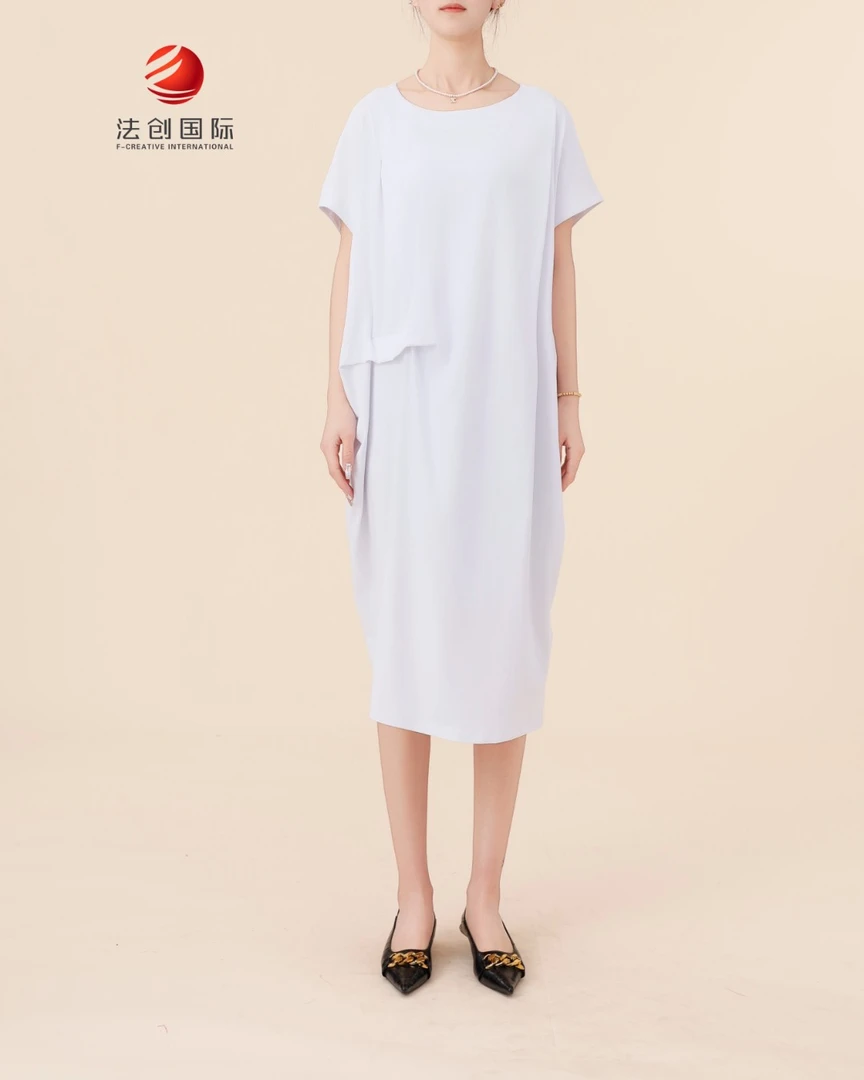 211412316时尚休闲女士夏季春夏宽松圆领连衣裙