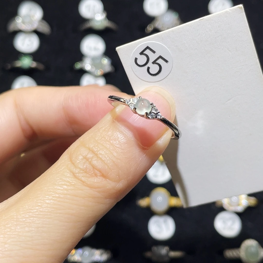 翡翠未镶嵌戒指戒指