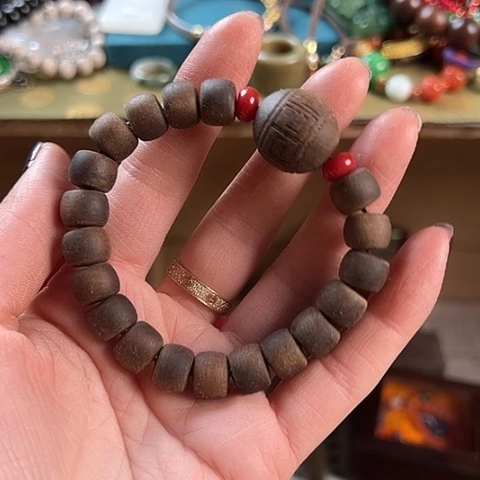 吊坠滴血莲花菩提