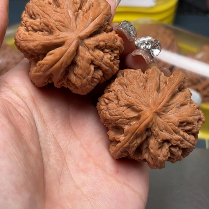 文玩核桃吊坠45-29022-02