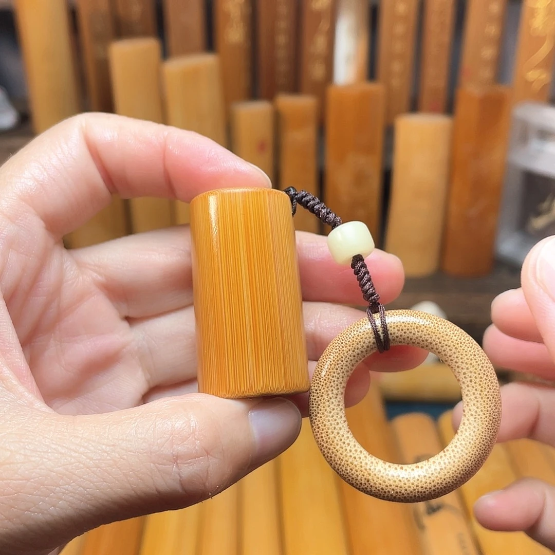 竹手工制作红皮小吊坠