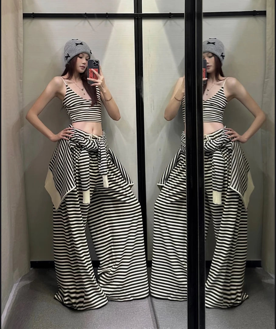 短款条纹宽松型春季秋季长袖卫衣休闲阔腿显瘦上衣