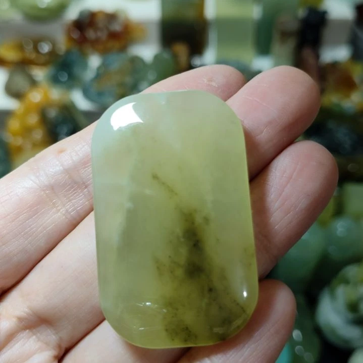 岫玉未镶嵌挂坠款式