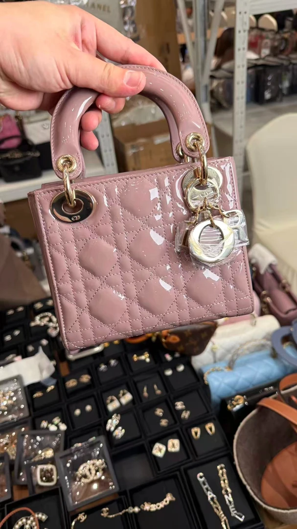 99新 DIOR/迪奥 戴妃三格漆皮牡丹粉  大全套 拍下送中检