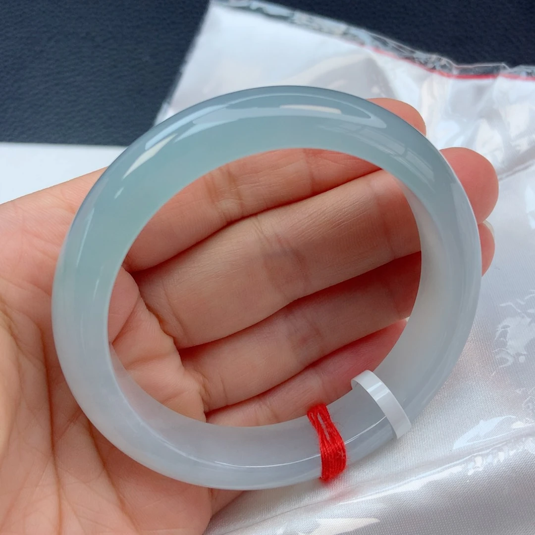 未镶嵌手镯翡翠56圈