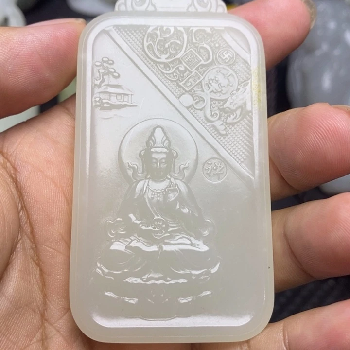 和田玉未镶嵌颈饰