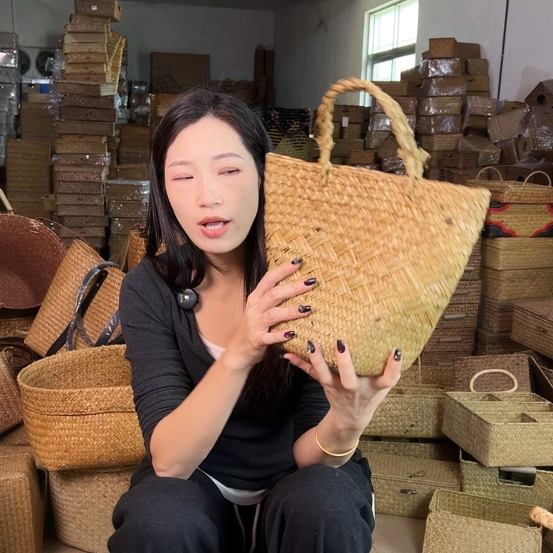 草编包/草编收纳盒带瑕疵