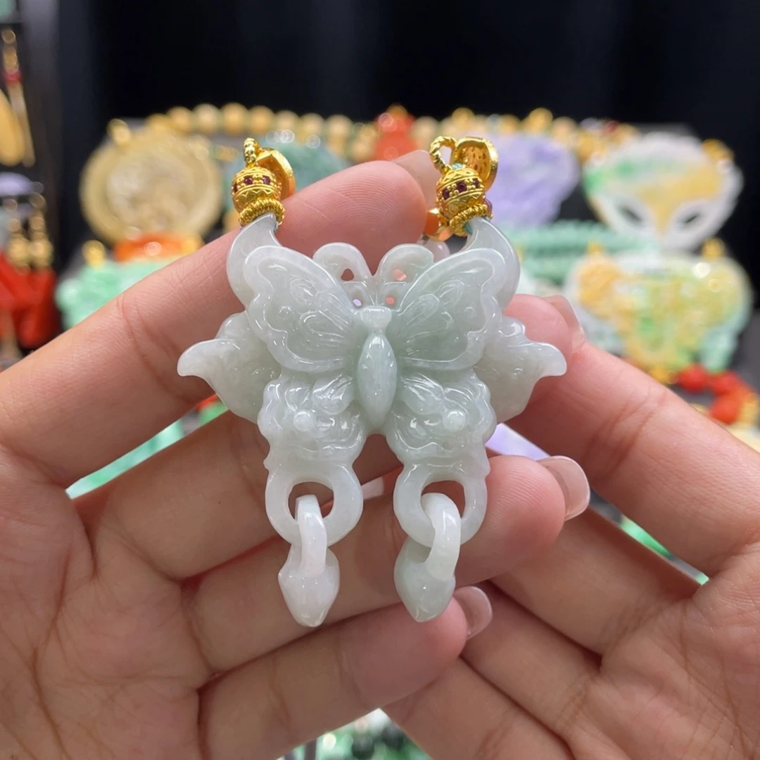 翡翠颈饰未镶嵌代编织