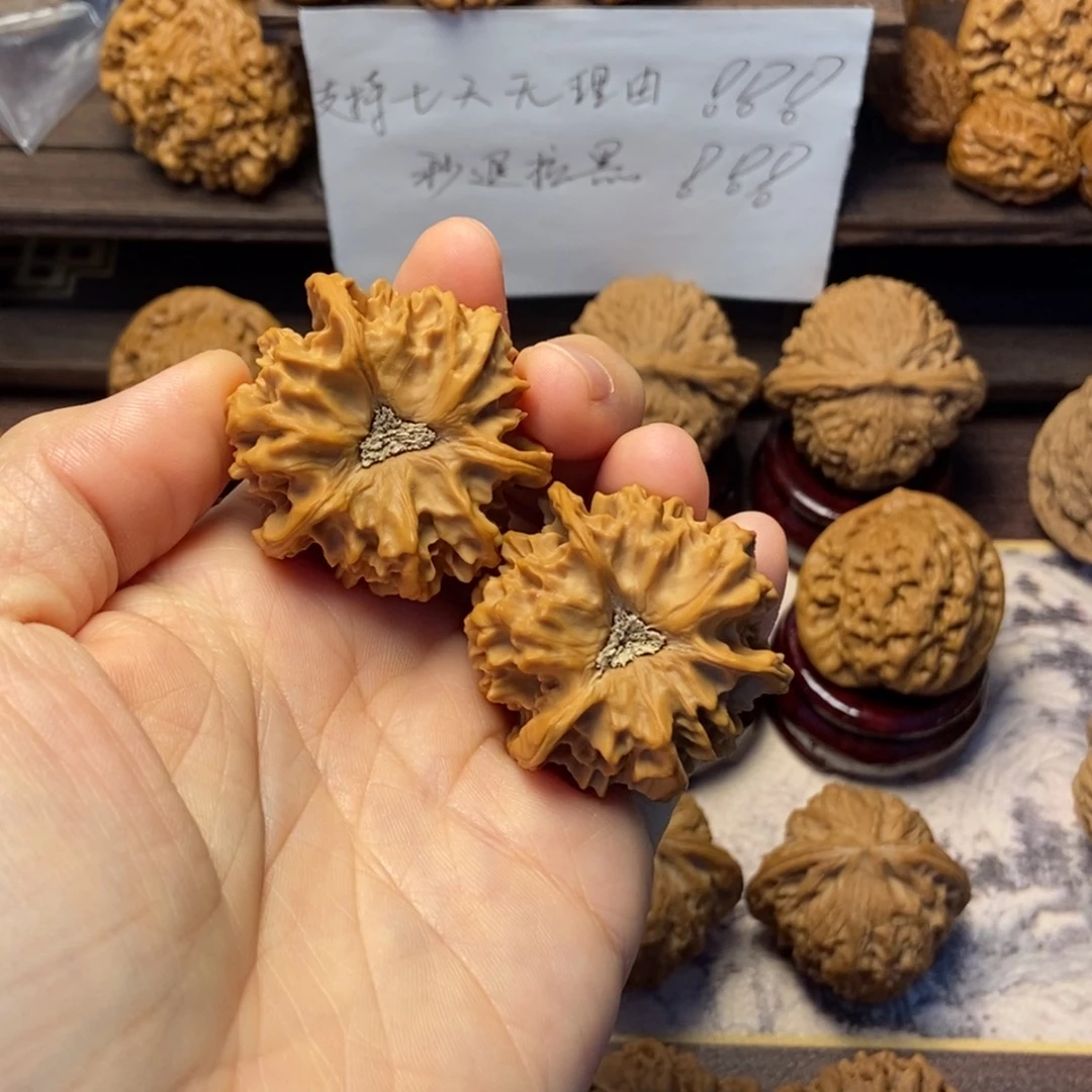 把件文玩核桃全品岐山三棱40