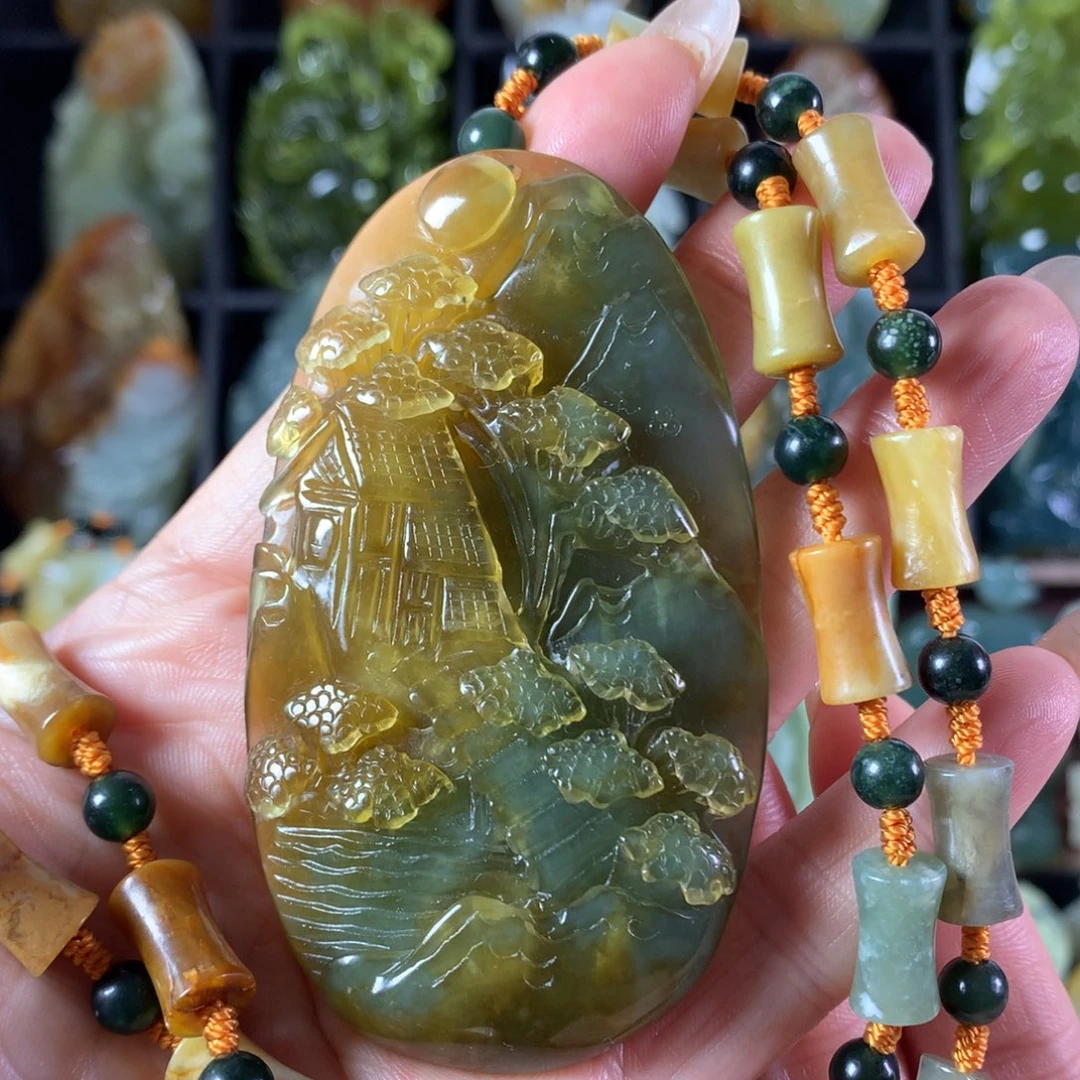 岫玉未镶嵌吊坠(赠链)