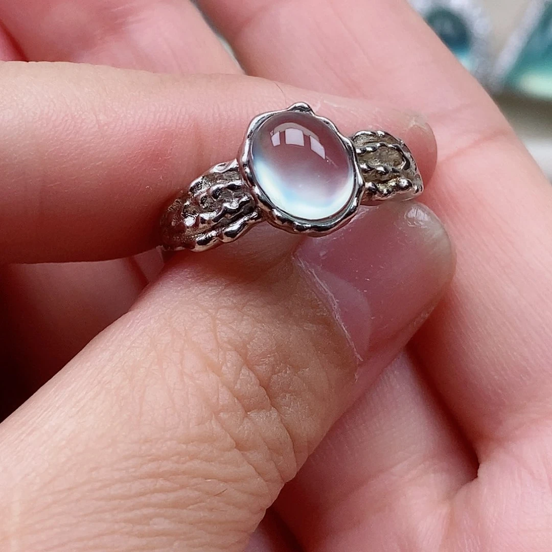 银S925镶嵌蛇纹石玉戒指