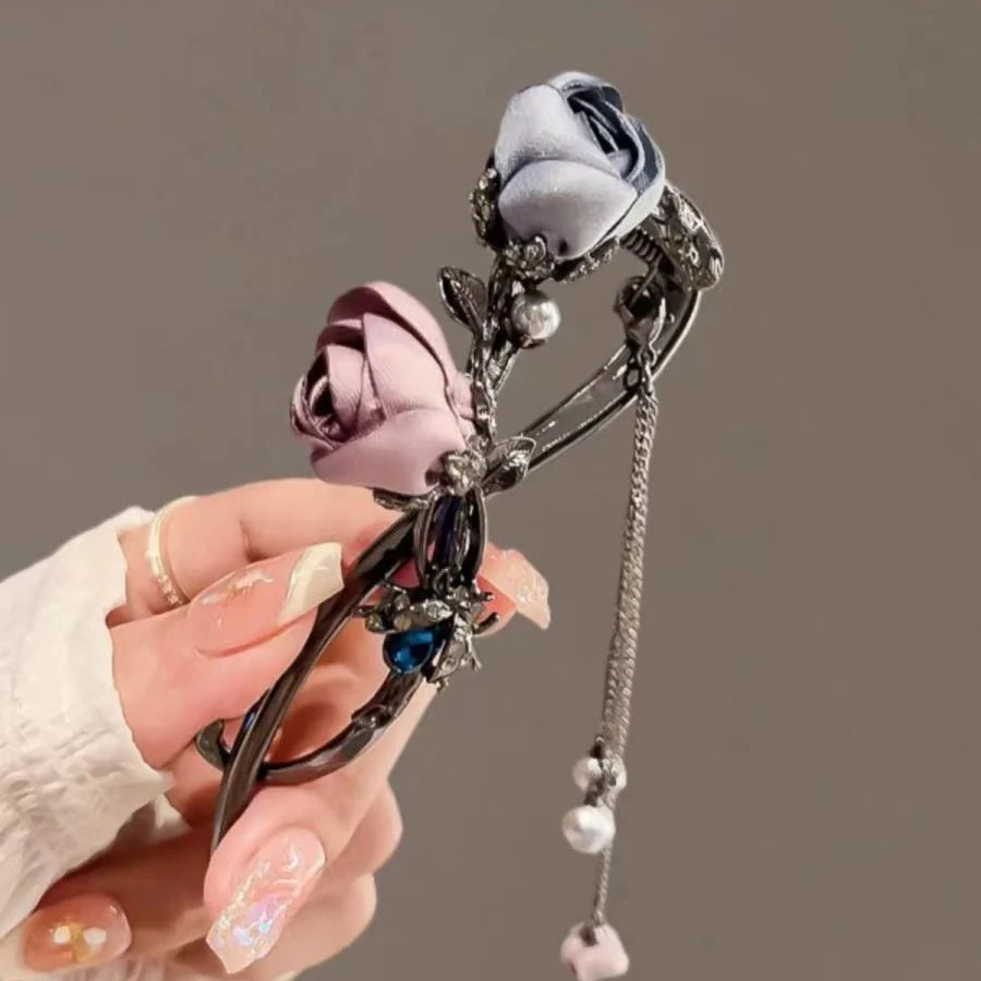 2025新款超仙玫瑰花流苏发夹复古镶钻扭扭夹女后脑勺盘发夹子头饰