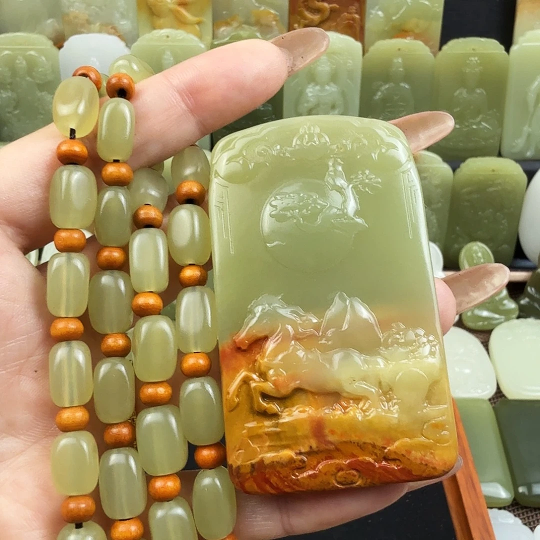 画皮特色生肖马吊坠