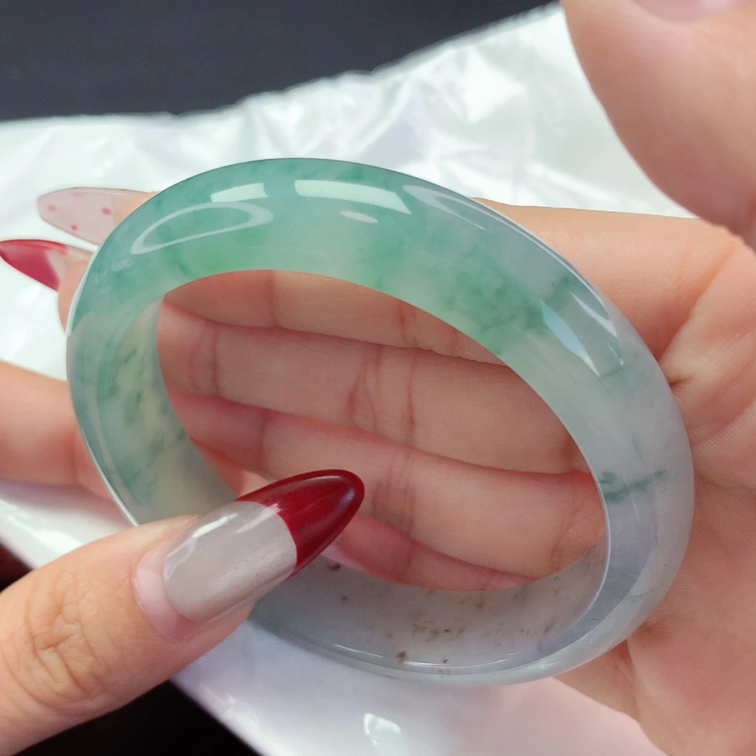 【闪购商品】翡翠手镯未镶嵌a 163379